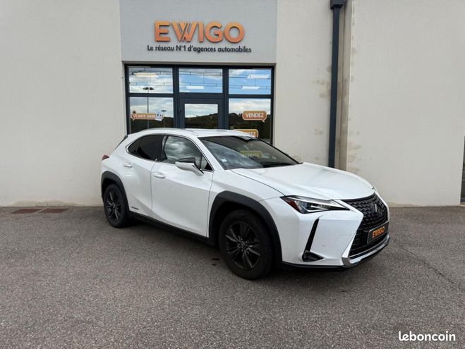 Lexus UX 2.0 250CH 184H 150 HEV 1.4KWH 2WD BVA AF Blanc de 2019