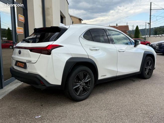 Lexus UX 2.0 250CH 184H 150 HEV 1.4KWH 2WD BVA AF Blanc de 2019