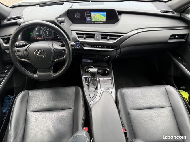 Lexus UX 2.0 250CH 184H 150 HEV 1.4KWH 2WD BVA AF Blanc de 2019