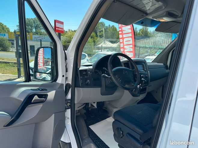 Mercedes Sprinter Benz Fourgon 215 Cdi 3T Blanc de 2009