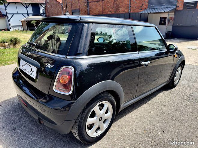 Mini One 1.4 75cv 3999e Noir de 2009