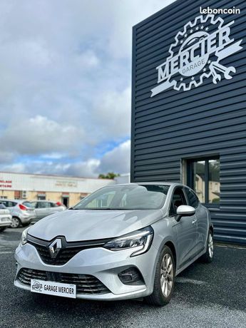  Voir détails -Renault Clio V 1.0i 100ch INTENS à Saint-Pantalon-de-Larche (19)