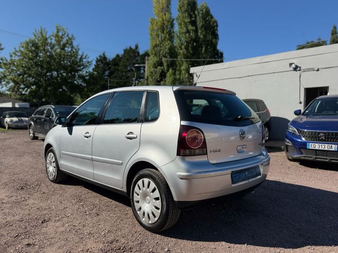 Volkswagen Polo Confort / Confortline Gris de 2006