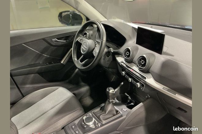Audi Q2 (2) 1.0 30 TFSI 110 ADVANCED Gris de 2021