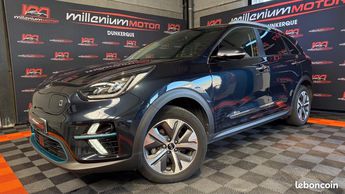  Voir détails -Kia Niro e-niro premium business 204 cv garantie  à Cappelle-la-Grande (59)