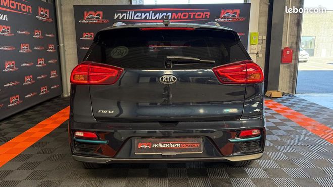 Kia Niro e-niro premium business 204 cv garantie  Bleu de 2021