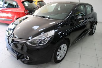  Voir détails -Renault Clio IV 1.2 16V 75CH TREND à Coulommiers (77)