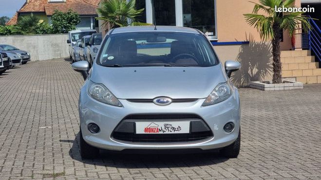 Ford Fiesta 1.4 TDCI 68CH AMBIENTE 5P Gris de 2010