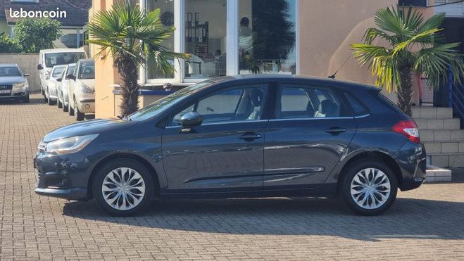 Citroen C4 1.6 VTI 120CH CONFORT Bleu de 2013