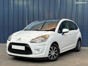  Voir détails -Citroen C3 exclusive 1.6 HDI 90ch Toit panoramique  à Halluin (59)