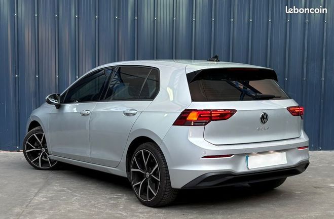 Volkswagen Golf 8 Life 1.0 TSI 110ch Volant chauffant et Gris de 2020