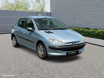  Voir détails -Peugeot 206 BOITE AUTOMATIQUE 1ER MAIN à Loison-sous-Lens (62)