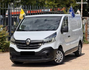  Voir détails -Renault Trafic III Phase 2 L1H1 dCi 120cv anne 01-2020 à pinay-sur-Seine (93)