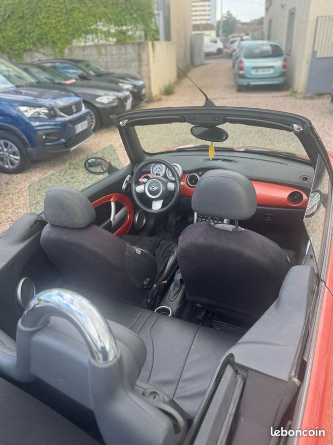 Mini One cabriolet essence Orange de 2006