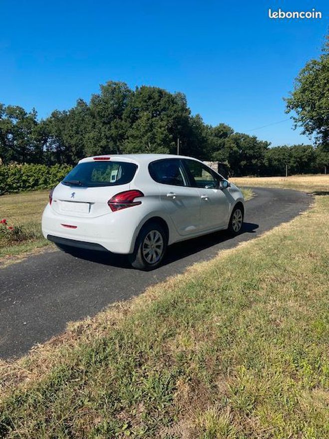 Peugeot 208 affaire premium bhdi100 Blanc de 2020