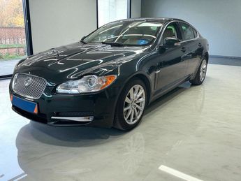  Voir détails -Jaguar XF 4.2 V8 300 BVA LUXE PREMIUM / VERT ANGLA à Saint-Laurent-du-Var (06)