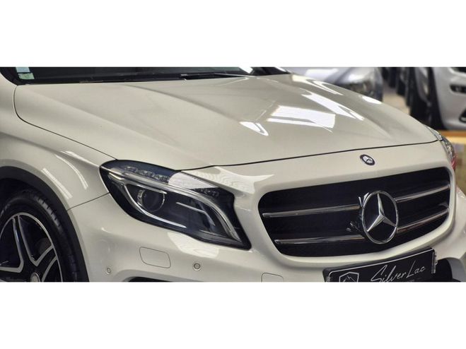 Mercedes Classe GLA 250 - BV 7G-DCT - FASCINATION AMG BLANC de 2016