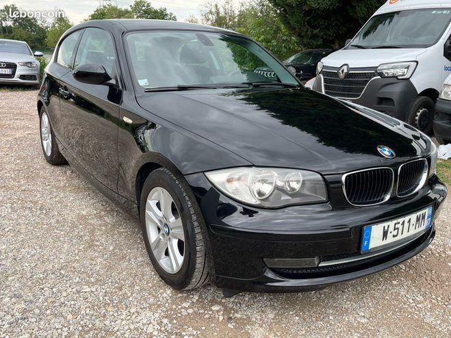 BMW Serie 1 E81 116i 122cv phase2 Noir de 2009