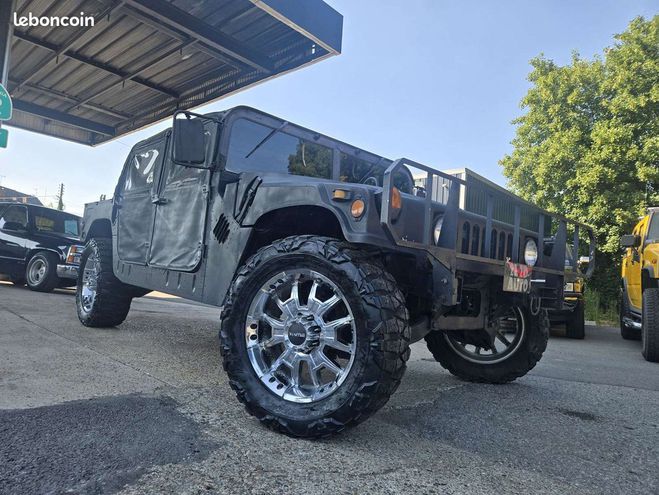 Hummer Humvee 4X4 M998 6.2 V8 Diesel AM General Noir de 1992