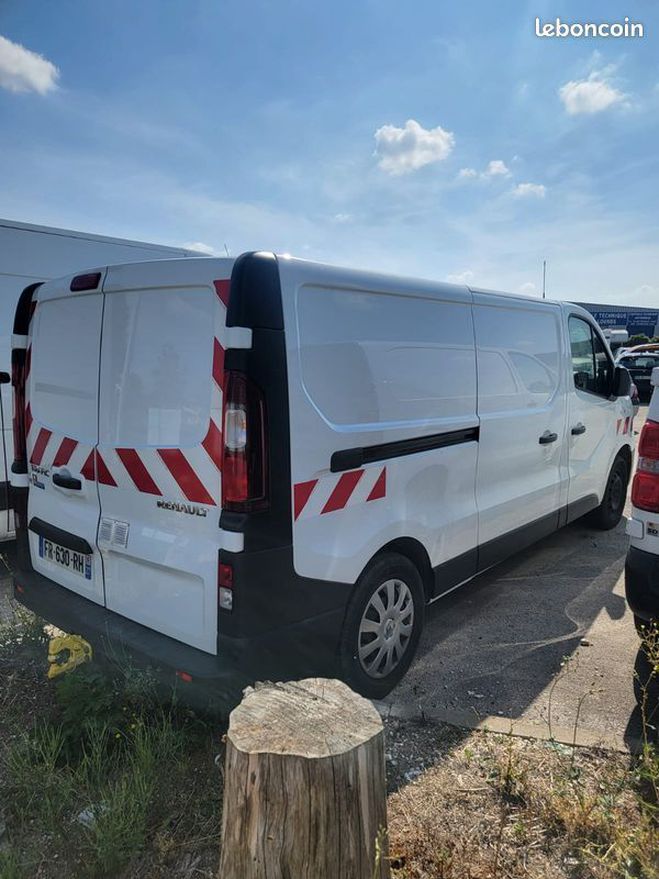 Renault Trafic L2h1 1300kg 1.6 Dci grand Confort Blanc de 2020