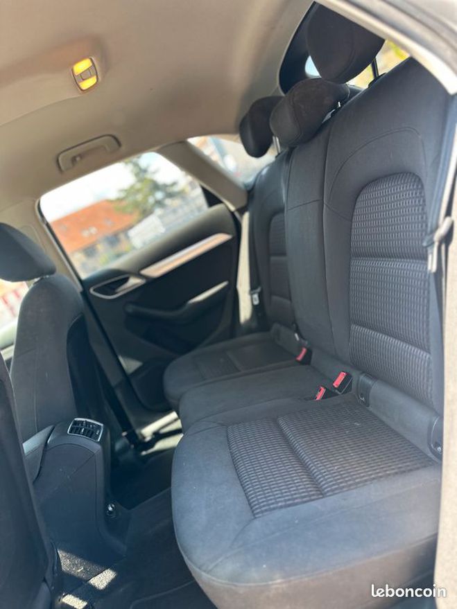 Audi Q3 2.0 tdi ambiente Gris de 2012