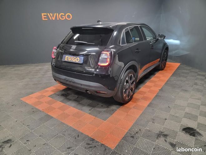 Fiat 600 1.2 100ch MHEV HYBRID LA PRIMA DCT Noir de 2024