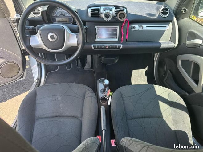 Smart Fortwo 1.0 T 70CH PASSION ENTRETIEN COMPLET Blanc de 2012