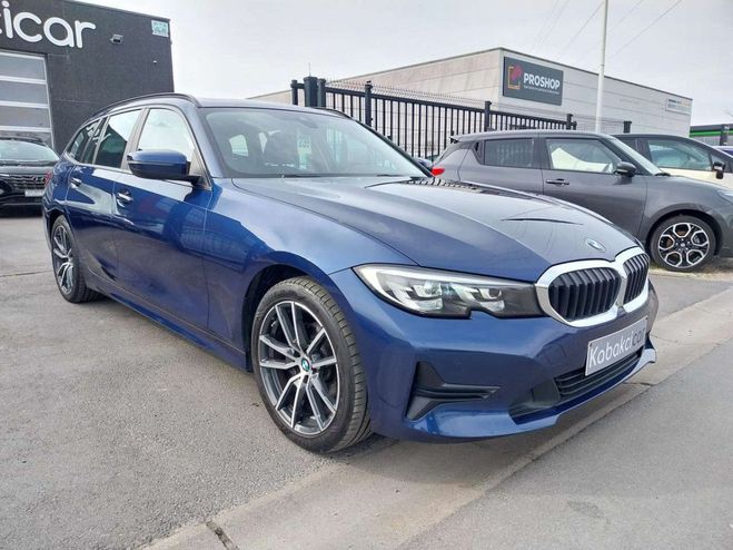 BMW Serie 3 318 DA Business New Model-NAVI-TOIT PANO Bleu Mtallis de 