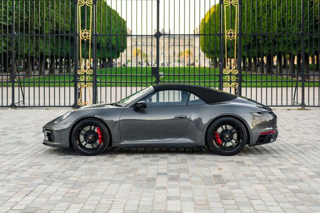 Porsche 911 992 Carrera 4 GTS Cabriolet Gris Quartz Mtallis de 2022