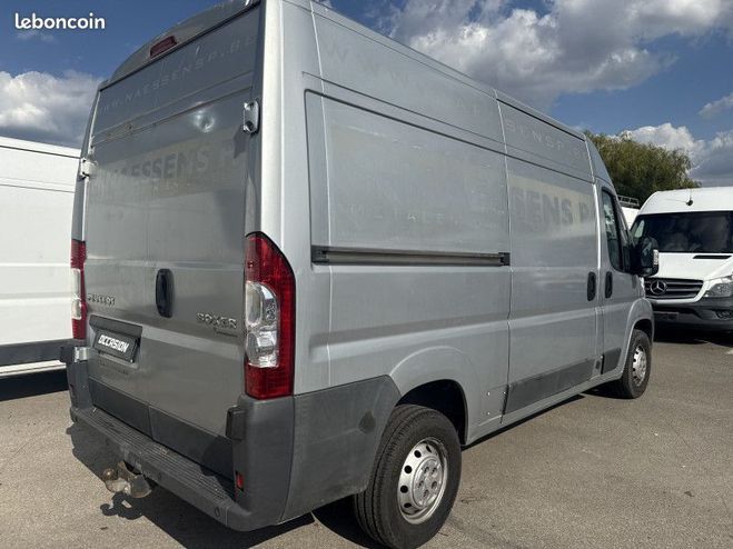 Peugeot Boxer FG 335 L2H2 HDI160 CFT Gris de 2010