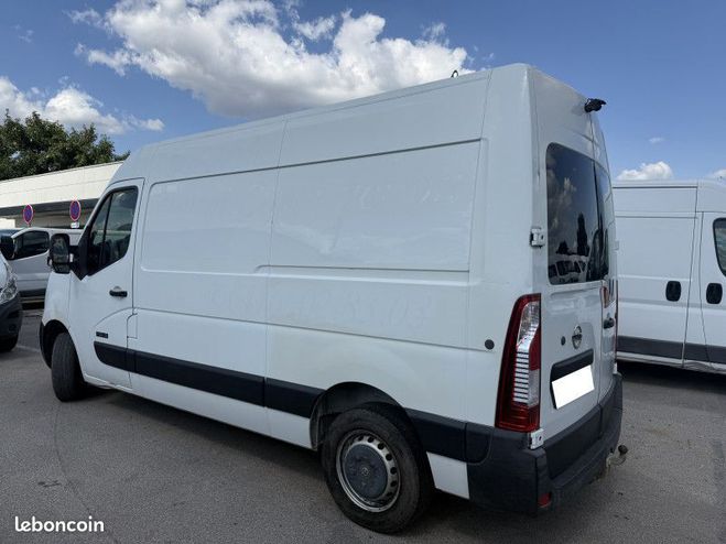 Nissan NV400 FG 3T3 L2H2 2.3 DCI 125CH ACENTA Blanc de 2012