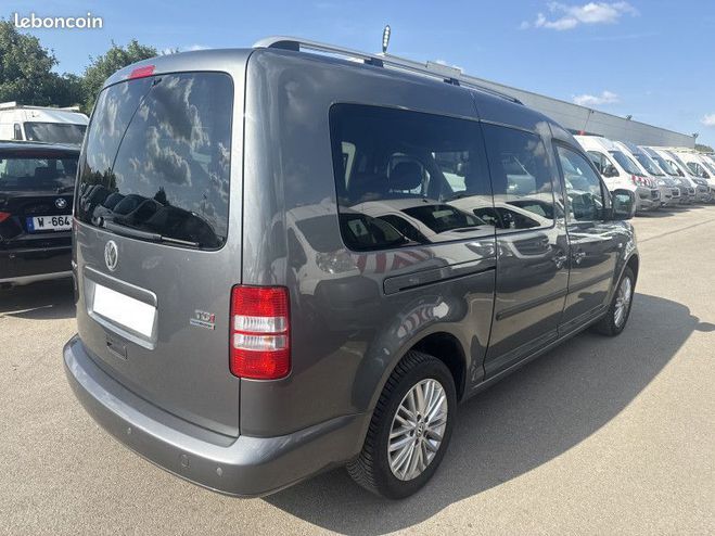 Volkswagen Caddy MAXI 1.6 TDI 102CH BLUEMOTION TECHNOLOGY Gris de 2015