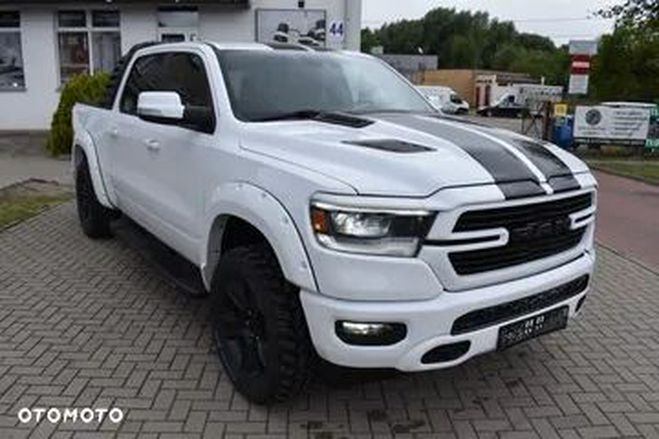 Dodge Ram sport night 12p 5.7l 4x4 tout compris ho Blanc de 2022