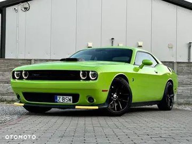 Dodge Challenger srt8 6.4l hors homologation 4500e Vert de 2015