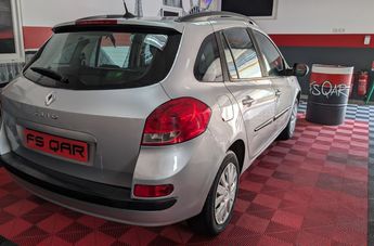  Voir détails -Renault Clio 3 Estate 1.5 dCi 85 TomTom Edition à Claye-Souilly (77)