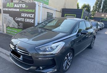  Voir détails -Citroen DS5 bva 2.0l hdi 163 Ch HYBRID4 SPORT CHIC E à Harnes (62)
