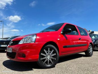  Voir détails -Renault Clio II CAMPUS 1.2 16V 75CH [URL masque pour à Strasbourg (67)