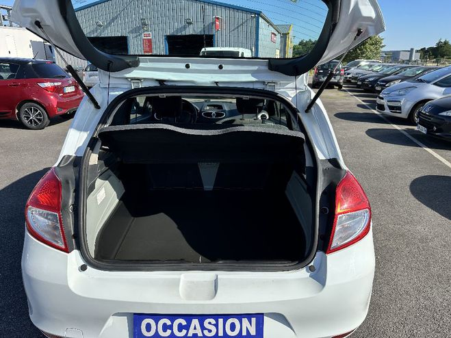 Renault Clio 1.5 DCI 75 ECO2 SOCIETE BLANC de 2011