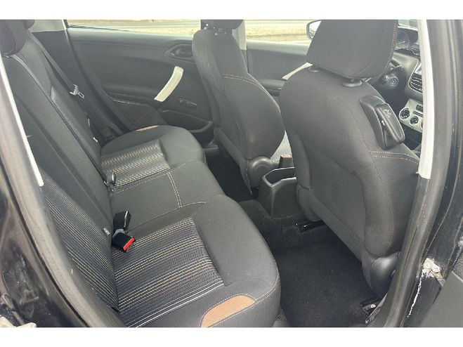 Peugeot 208 1.2110ch SetS BVM5 LIKE  Noire de 2018