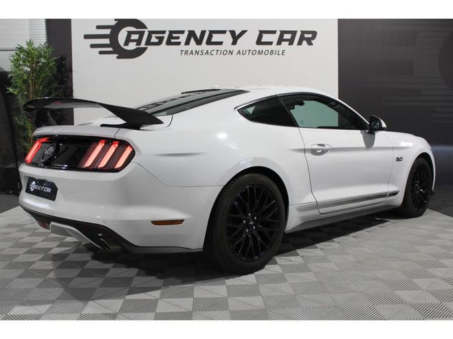 Ford Mustang FASTBACK 5.0 V8 421CH Black Shadow Editi BLANC de 2018
