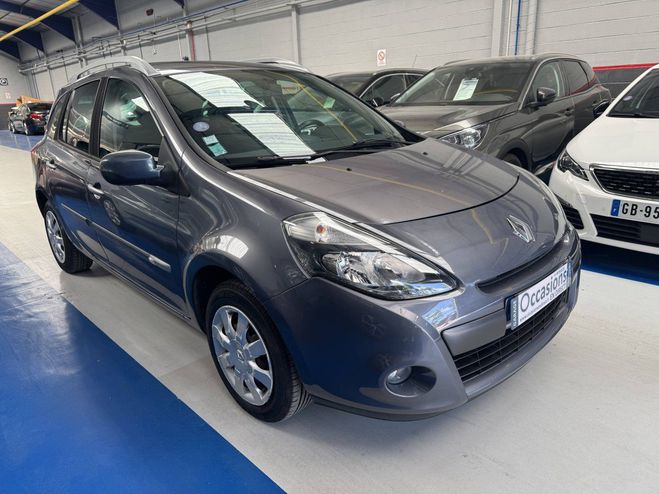 Renault Clio III (B/C85) 1.2 TCe 100ch Expression Eur BLEU de 2010