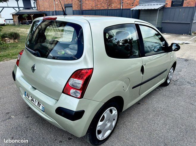 Renault Twingo II 1.2 16v bva 4499e Autre de 2008
