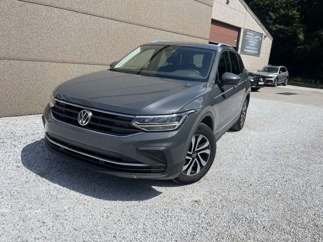 Volkswagen Tiguan 2.0 TDI NEW MODEL 2021 DSG Gris Mtallis de 