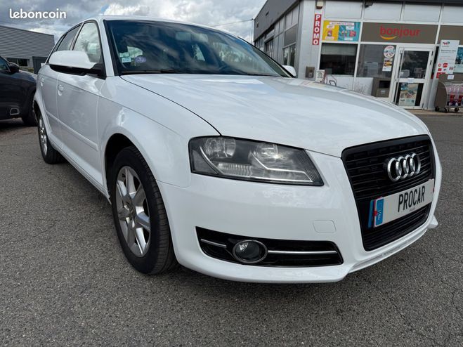 Audi A3 Sportback 1.8 TFSI 160 AMBIENTE 1re MAI Blanc de 2012