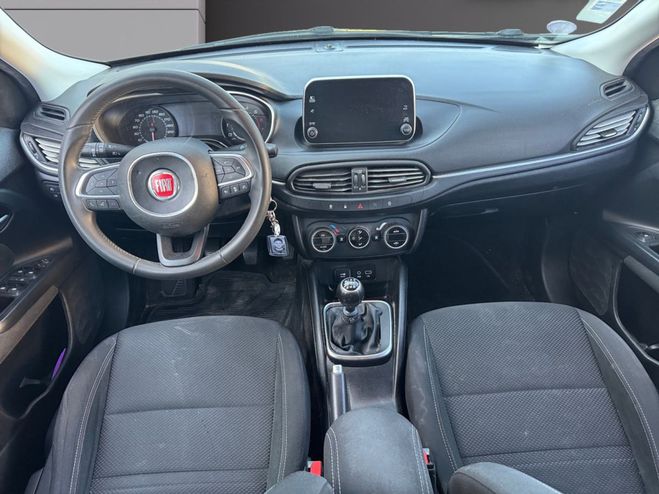 Fiat Tipo STATION WAGON 1.4 T-Jet 120 ch Start/Sto Noir de 2017