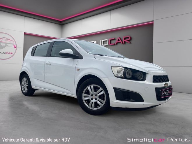 Chevrolet Aveo 1.2 16v 86ch LT Blanc de 2011
