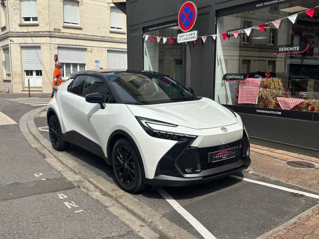 Toyota C HR HYBRIDE MY23 2.0L GR Sport / AFFICHAGE T Blanc de 2025