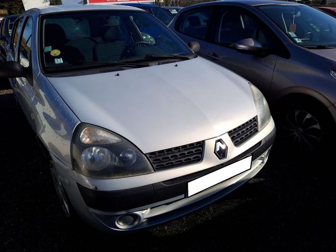 Renault Clio 1.2 EXP 2490E Gris de 2003