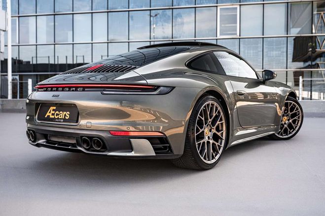 Porsche 911 992 CARRERA 4S COUP SPORT DESIGN BELGIA Vert Mtallis de 