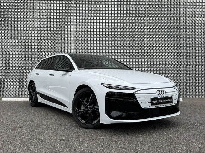 Audi A6 Avant E-TRON Performance 367 ch S line Blanc de 2024